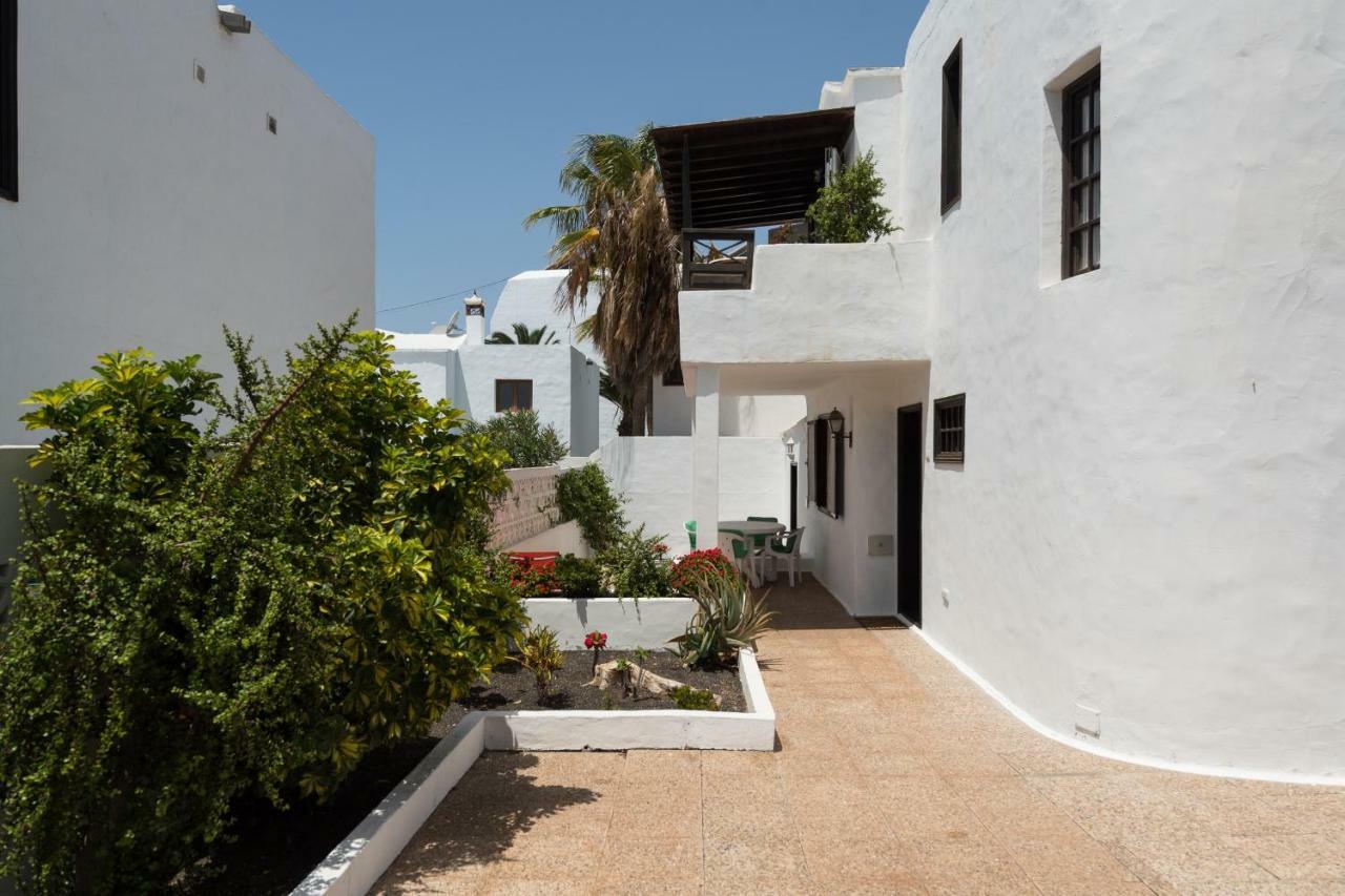 2Br Beach House - Solarium & Shower Terrace - 13 Puerto del Carmen  Bagian luar foto